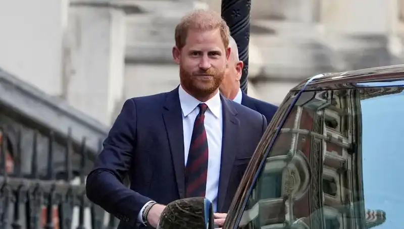Prens Harry'nin Ailesiyle Barışma İsteği: Duygusal Bir Yolculuk