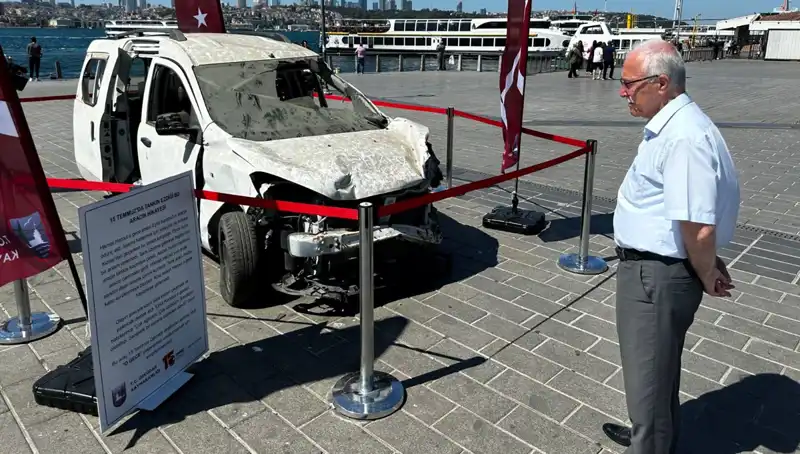 15 Temmuz Darbesinde Tankların Ezdiği Otomobiller Sergisi Açıldı