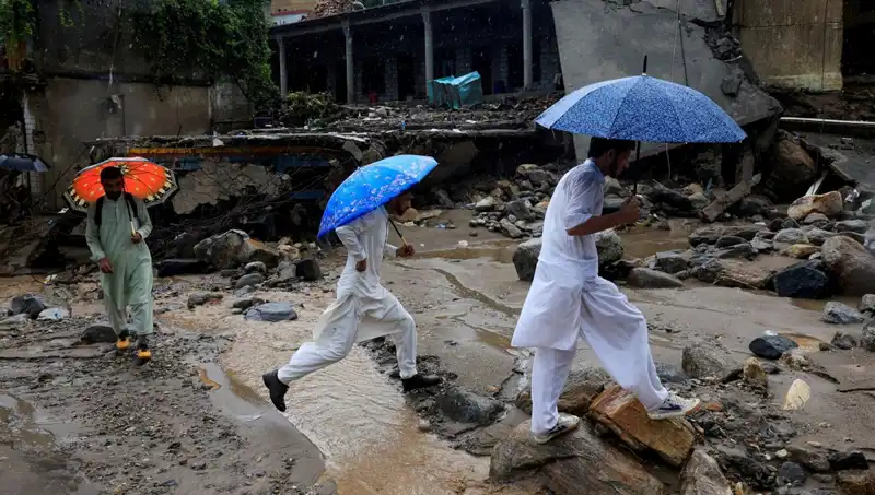 Pakistan'da Sel Felaketi: DSÖ'den Acil Tıbbi Yardım Müjdesi