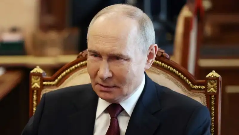 Putin ve İran Arasındaki Stratejik Ortaklık Anlaşması: Yeni Bir Dönem Başlıyor!