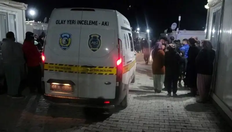 Husumet Kötü Sonuçlandı: Silahlı Çatışmada 2 Kişi Hayatını Kaybetti