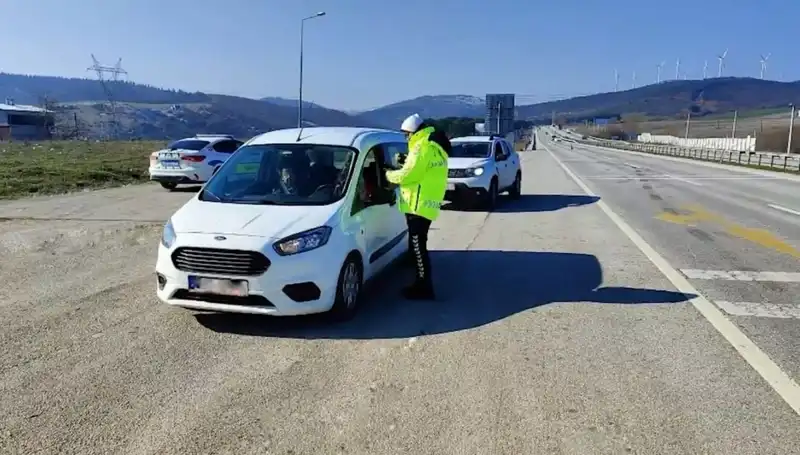 Son Bir Haftada Yarım Milyon Sürücüye Ceza Yazıldı! Nedenleri ve Etkileri