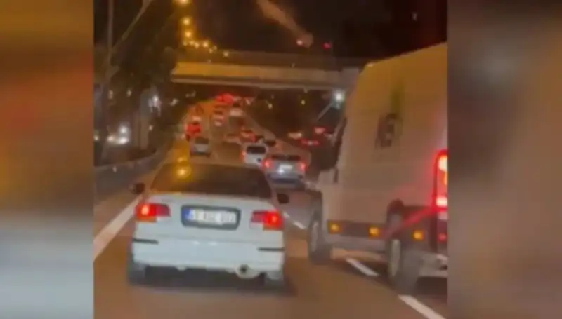 Tuzla'da Makas Terörü: Kaçan Sürücü Adalet Önüne Çıktı