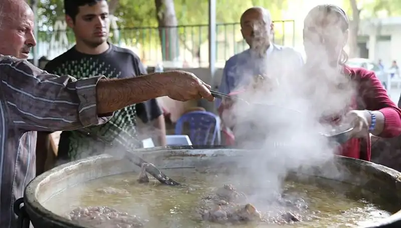 Gadir-i Hum Bayramı: Kutlama Mesajları ve Anlamı Hakkında Her Şey