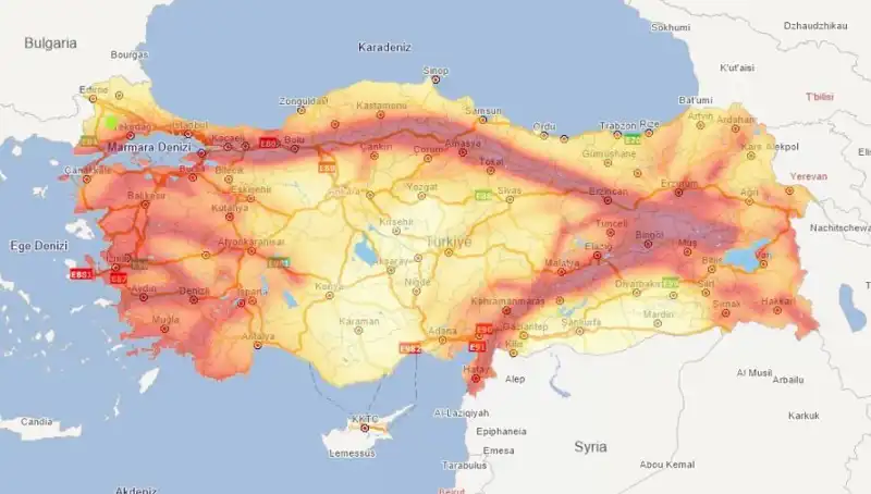 Deprem Riski Taşıyan 45 İliniz Var mı? Diri Fay Haritasına Göz Atın!